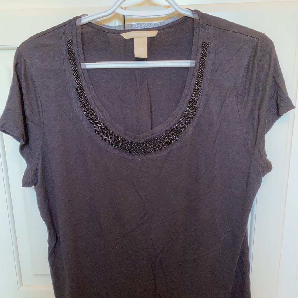 Black Pull-Over